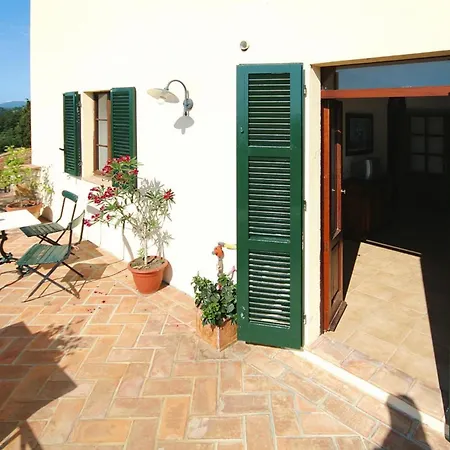 Appartement In Chiusdino